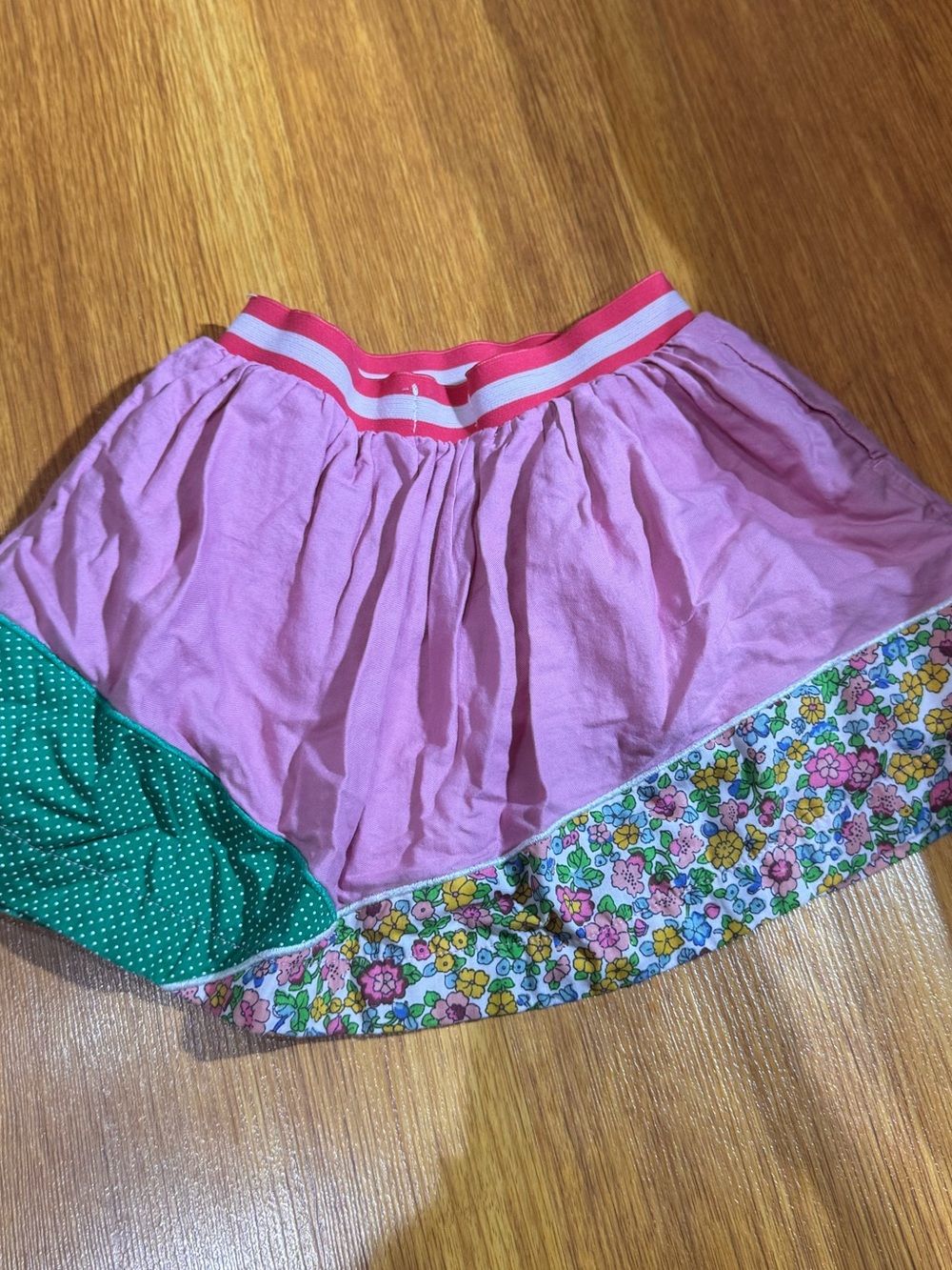 Mini Biden Easter skirt - Picture 2 of 3